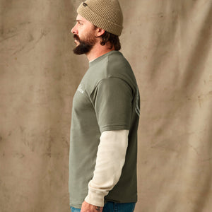 Buck graphic t-shirt di Filson | Shale (Green)