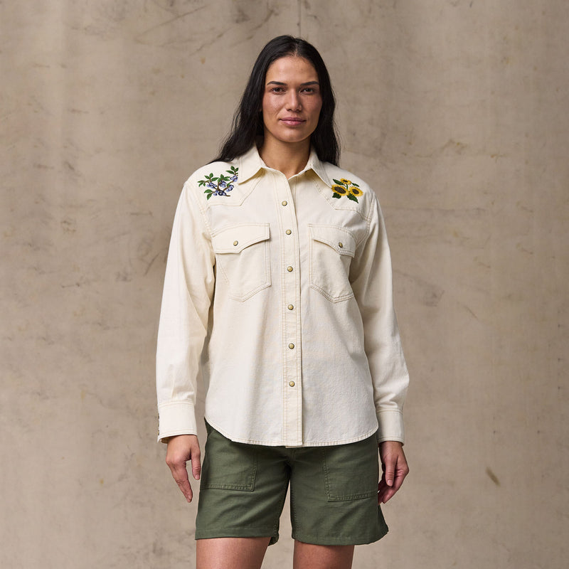 Women's embroidered western shirt by Filson | Natural seed (White)