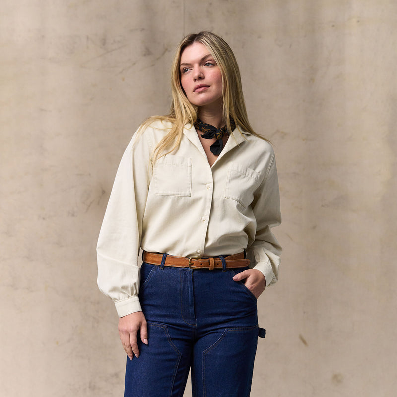 Women's long sleeve twill camp shirt par Filson | Cream (White)