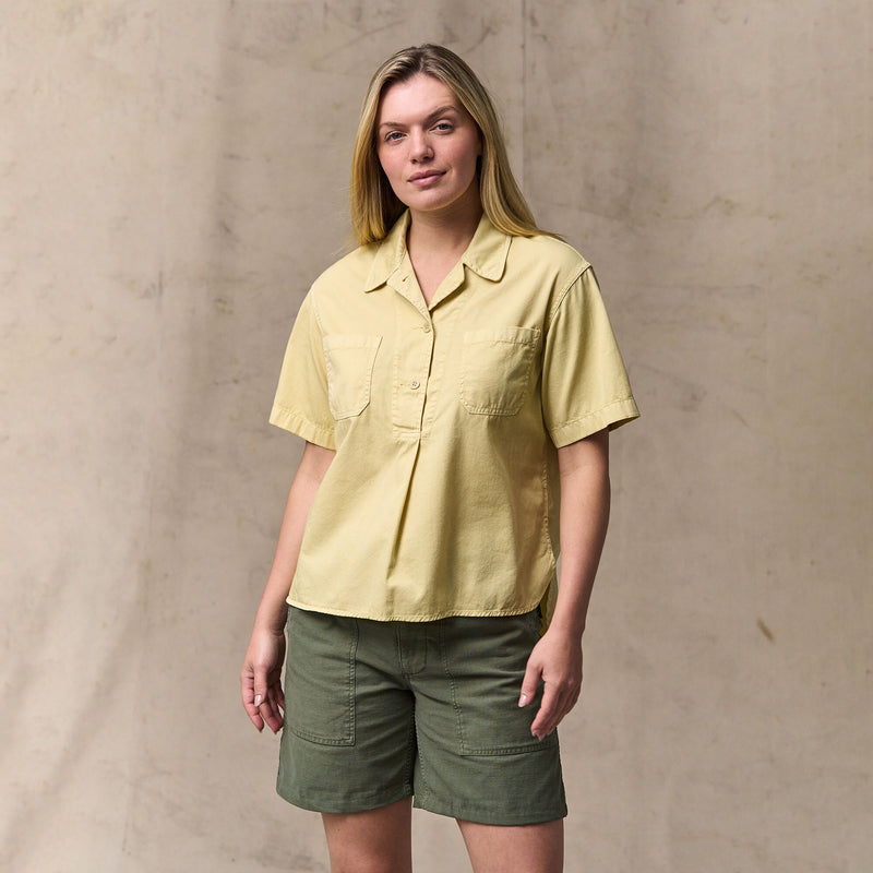 Women's twill popover shirt von Filson | Pale tan (Yellow)