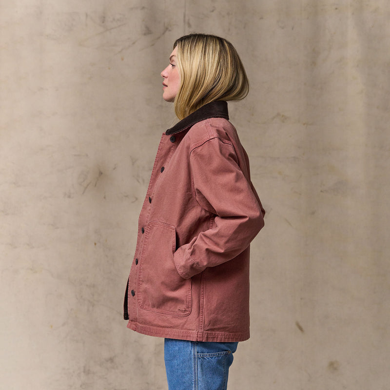 Women's canvas barn coat par Filson | Mahogany (Pink)