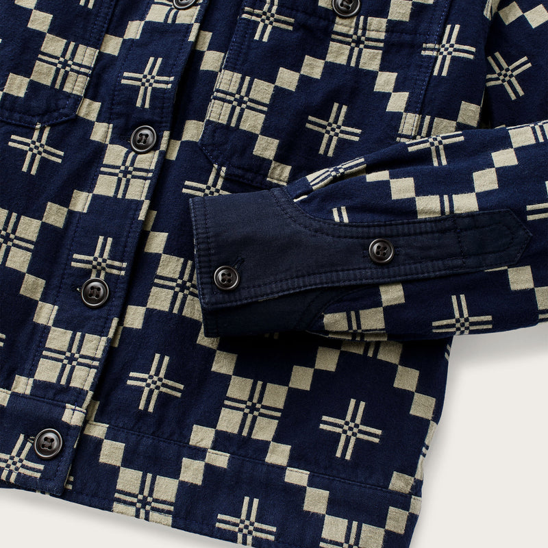 Women's colchuck short jacket di Filson | Navy / sage jacquard (Blue)