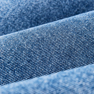 Women's 11-oz. denim barn coat von Filson | Light indigo (Blue)