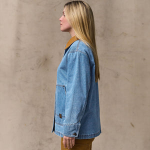Women's 11-oz. denim barn coat von Filson | Light indigo (Blue)