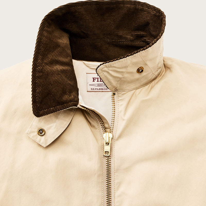 Women's dry wax short work jacket di Filson | Quail tan (Yellow)