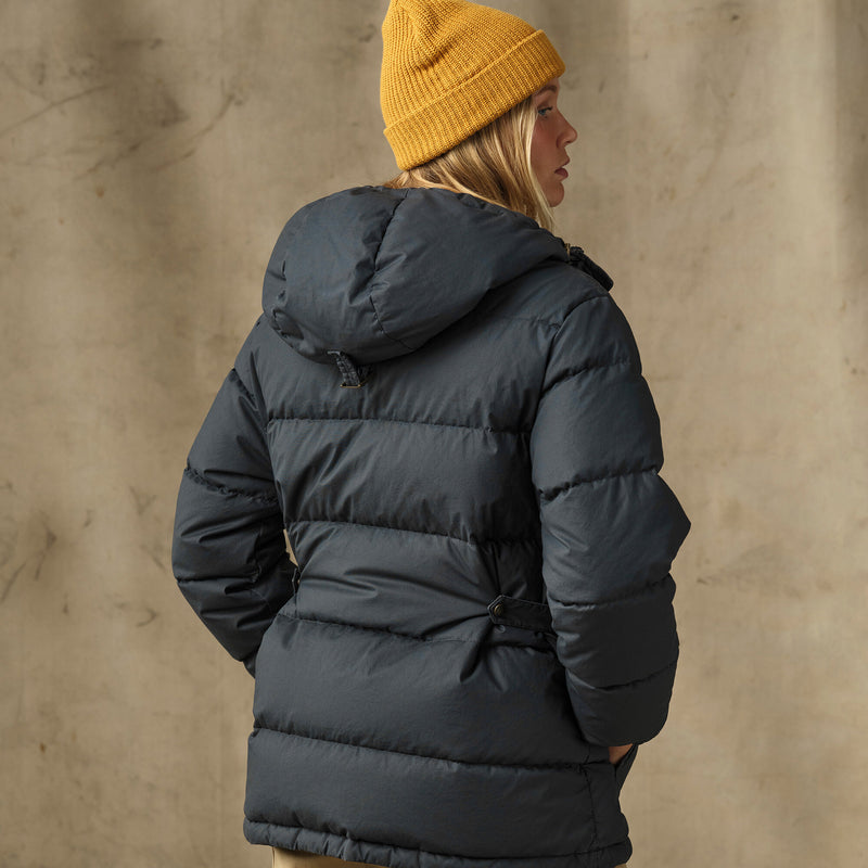 Women's heritage cotton down parka par Filson | Bluefin (Blue)