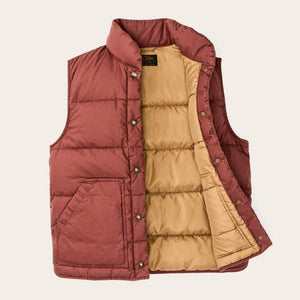 Women's heritage cotton down vest par Filson | Smoked paprika (Red)