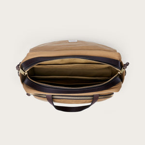 Rugged twill padded computer bag von Filson | Tan (Beige)
