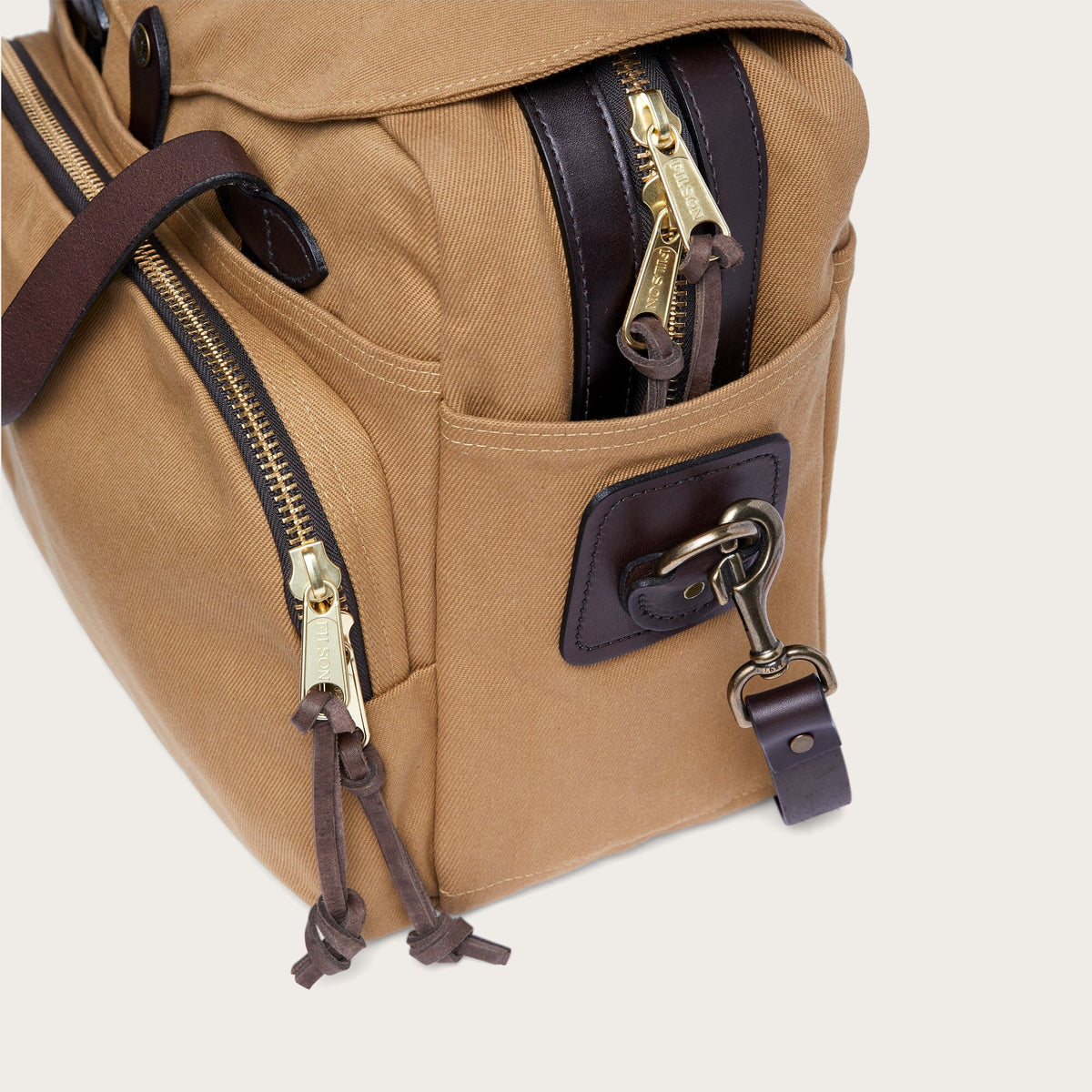 【使い勝手の良い】 by bag computer padded twill Rugged Filson (Beige) Darktan | バッグ
