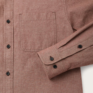 CHAMBRAY BUTTON-DOWN SHIRT