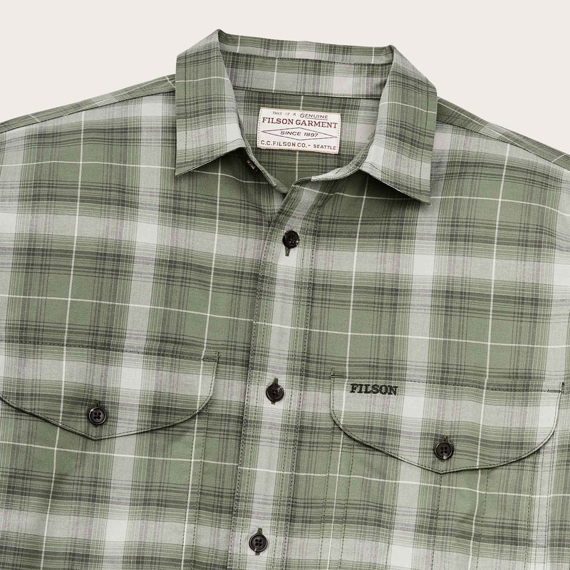 Twin lakes sport shirt par Filson | Green / gray ombre plaid (Green)