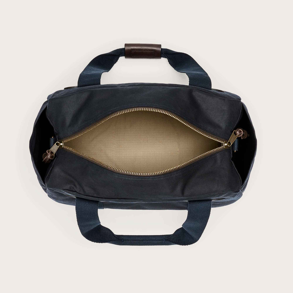 Small tin cloth duffle bag by Filson | Navy (Blue)