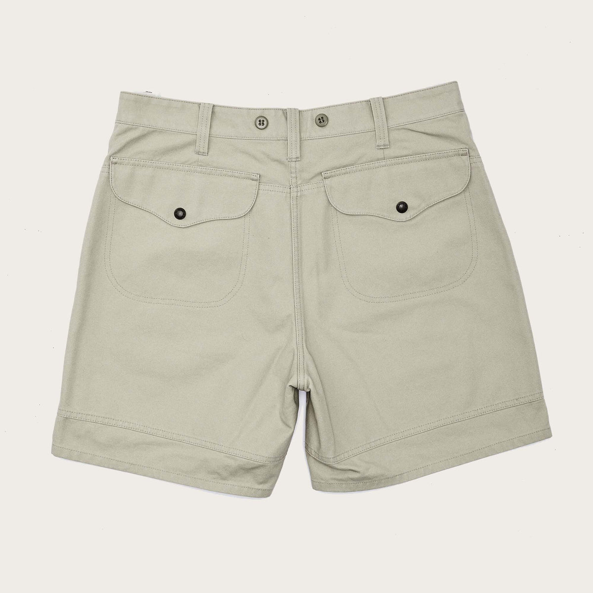 Tan khaki shorts 2025